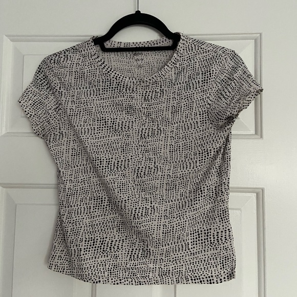 Xs Urban Outfitters Cute Abstract Polka Dot TShirt - Picture 1 of 3
